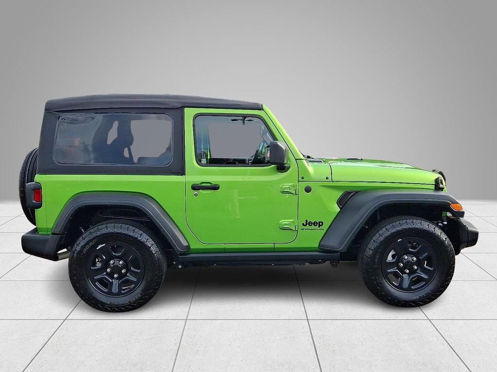 Used 2025 Jeep Wrangler Sport AWD/4WD image 8