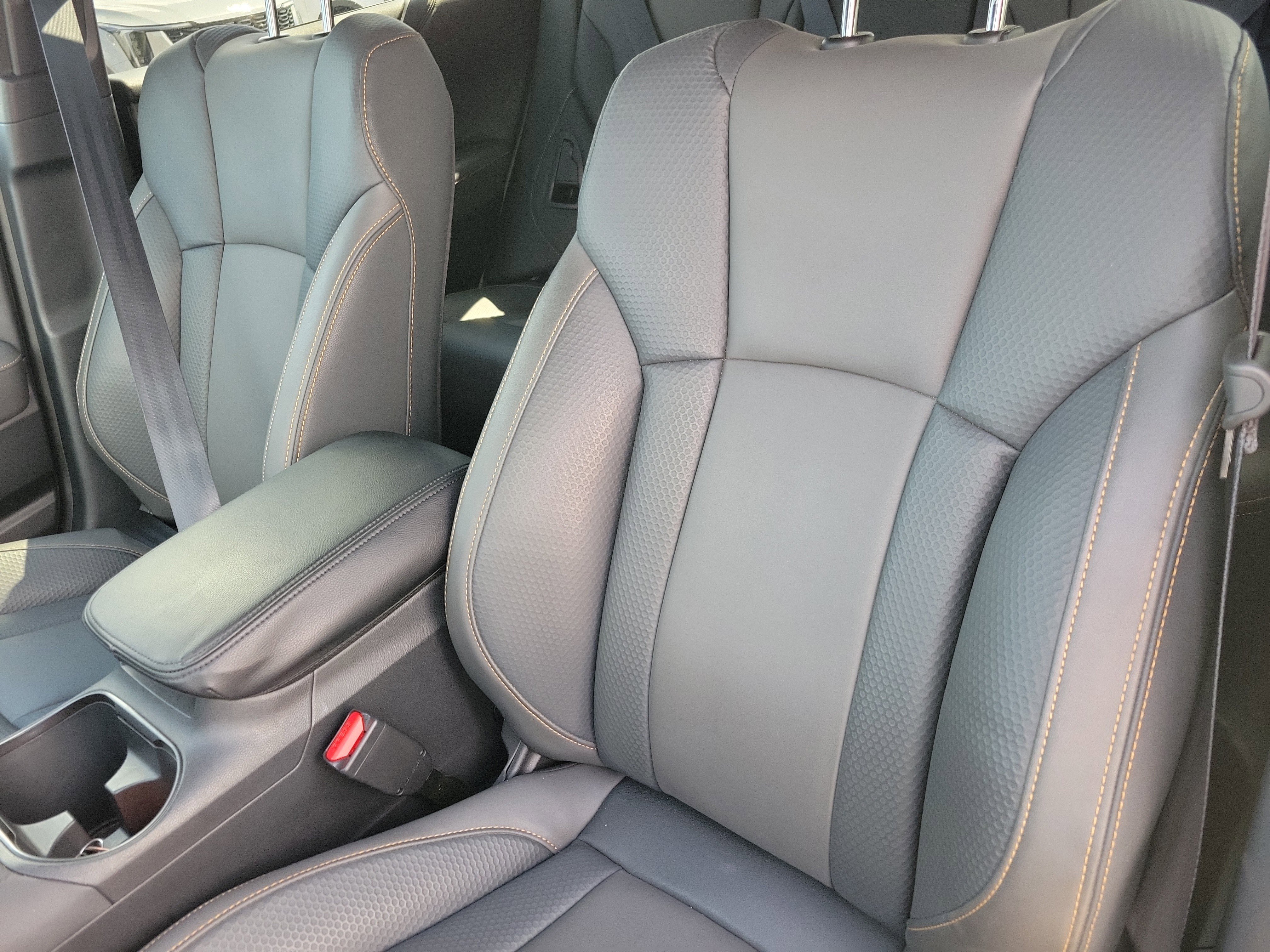 Used 2025 Subaru Outback Wilderness w/ Wilderness Package image 7