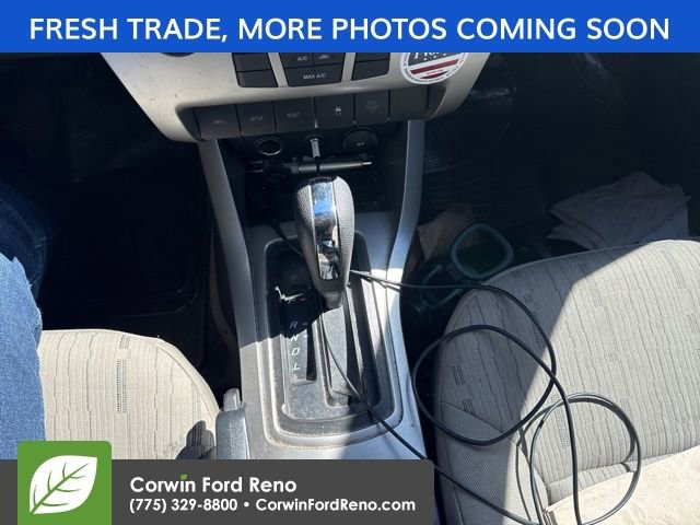 Used 2010 Ford Focus SE image 12