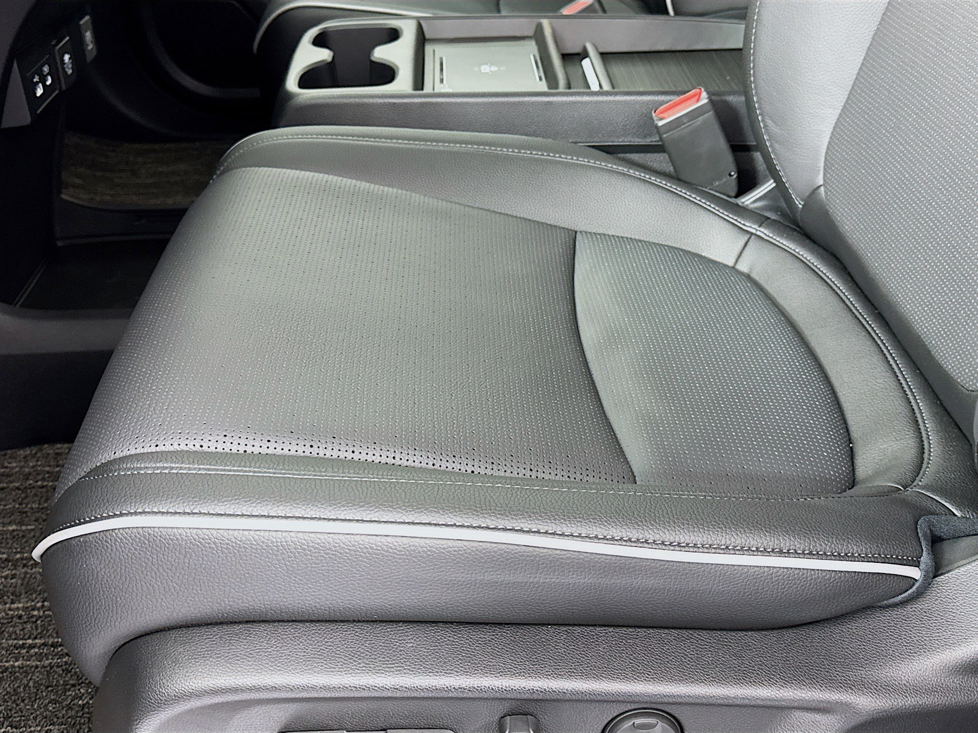 New 2026 Honda Odyssey Elite image 19