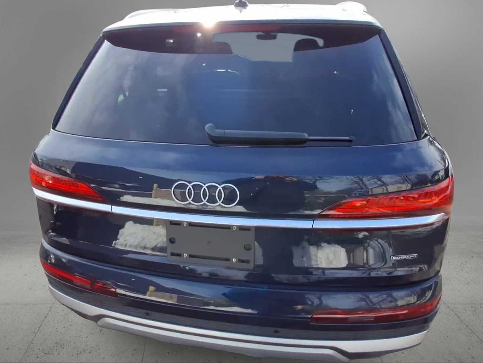 Certified 2025 Audi Q7 3.0T Premium w/ Convenience Package image 8