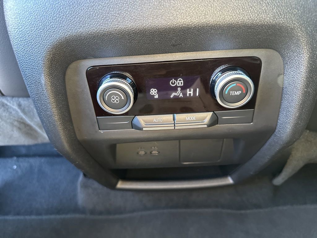 Used 2025 Buick Enclave Preferred image 14
