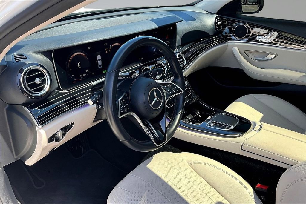 Used 2023 Mercedes-Benz E 450 4MATIC Sedan image 18