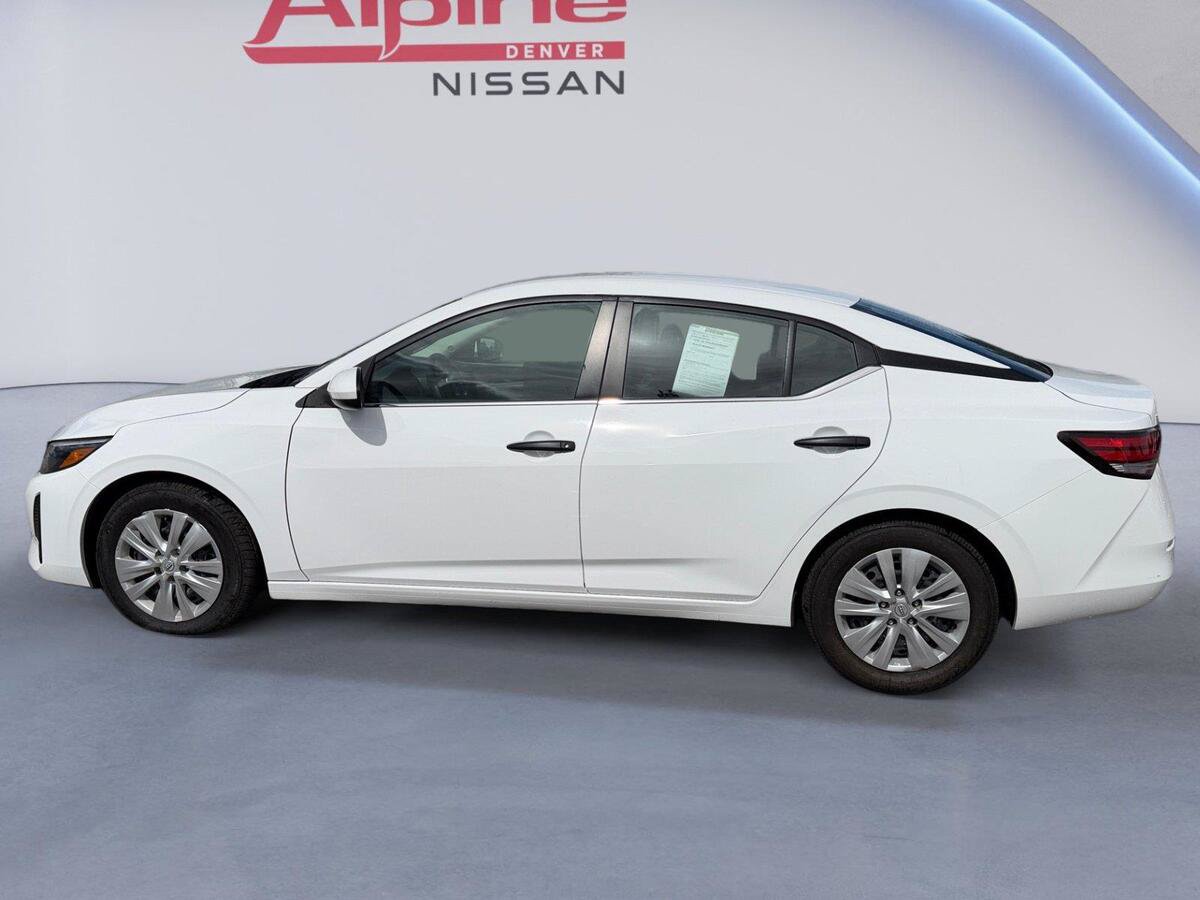 Used 2025 Nissan Sentra S FWD image 2