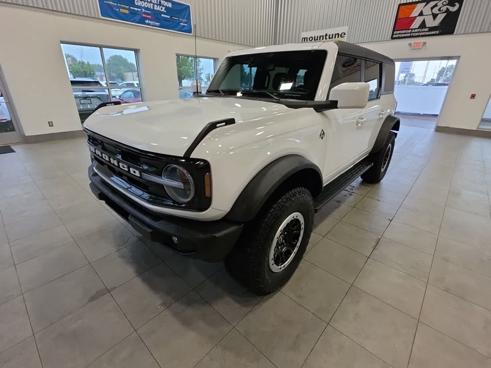 Used 2024 Ford Bronco Outer Banks w/ Sasquatch Package