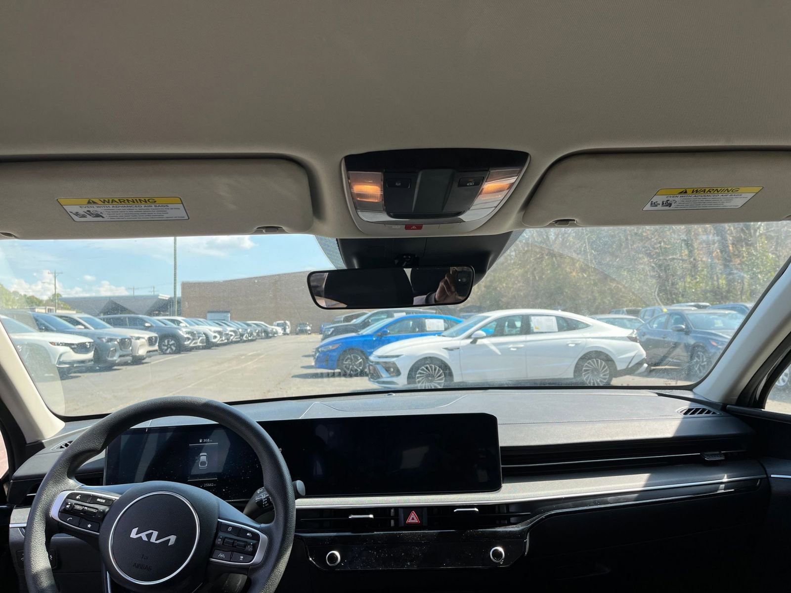 Used 2025 Kia K5 LXS image 32