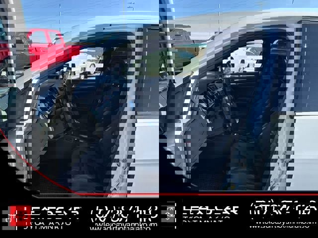 Used 2018 Volkswagen GTI SE image 19