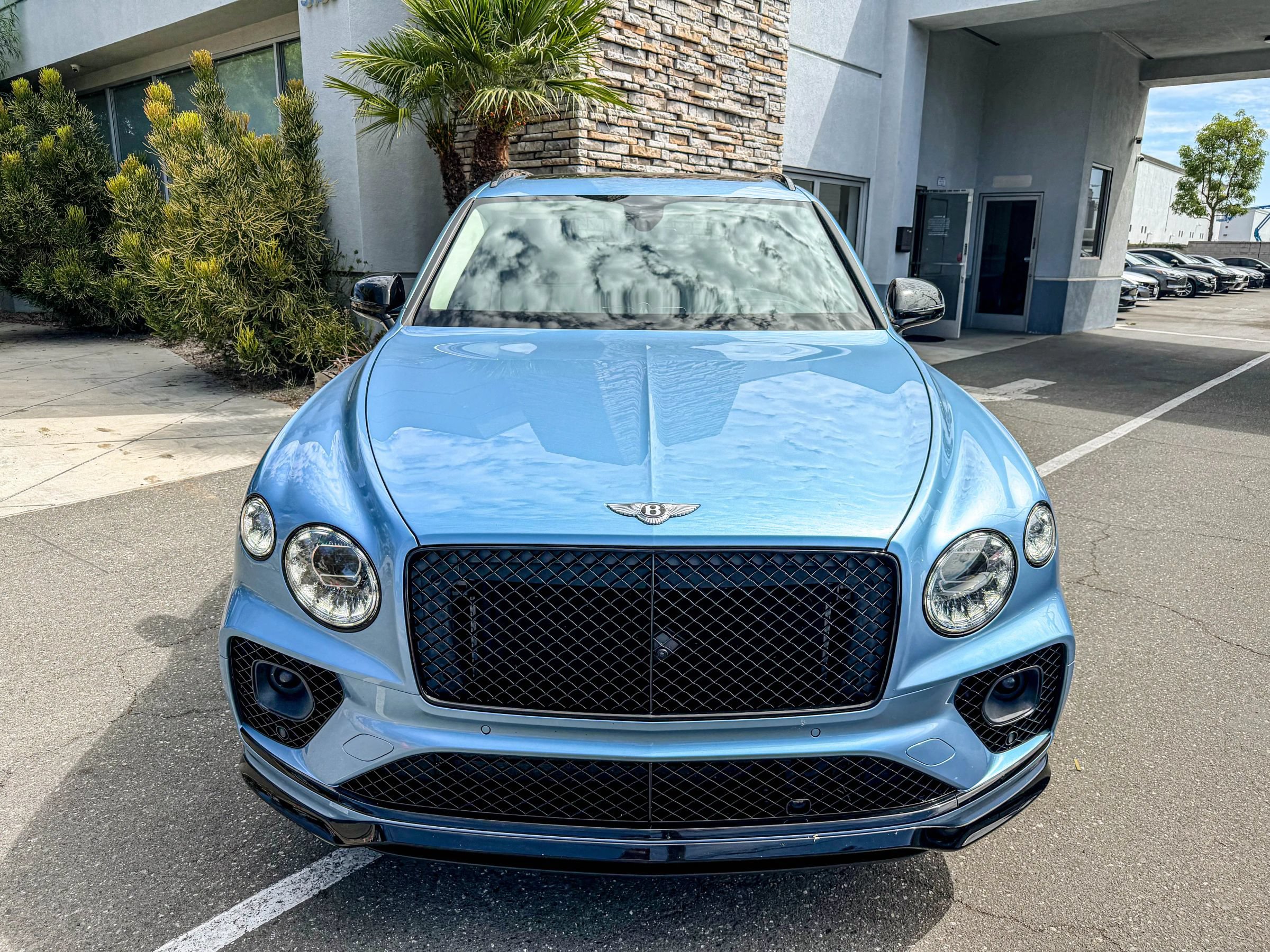Used 2022 Bentley Bentayga AWD/4WD image 8