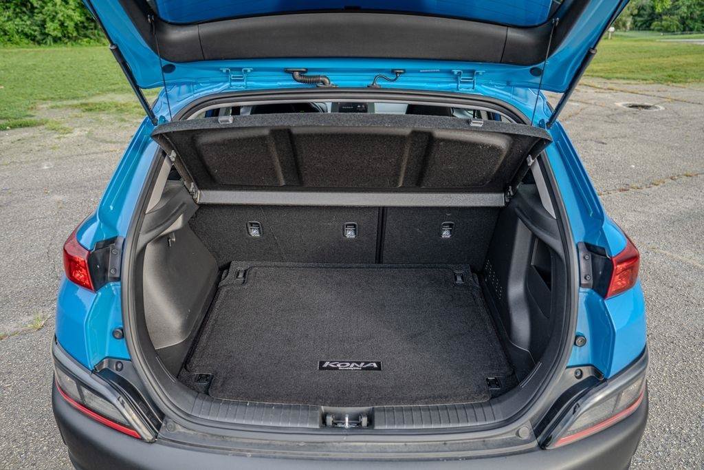 Used 2022 Hyundai Kona SEL w/ Convenience Package FWD image 10