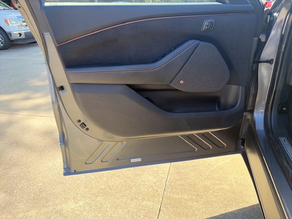 Used 2023 Ford Mustang Mach-E GT AWD/4WD image 27