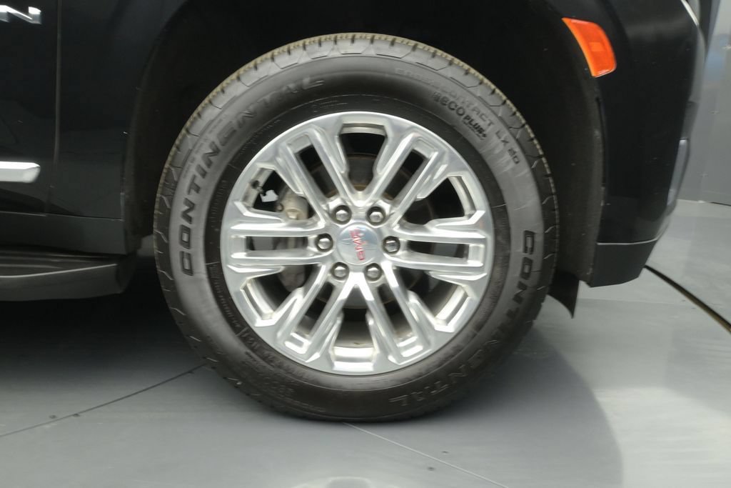 Used 2022 GMC Yukon SLT AWD/4WD image 29