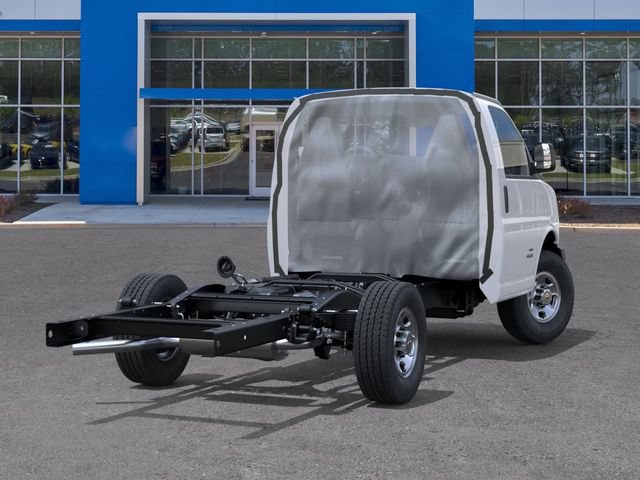 New 2025 Chevrolet Express 3500 w/ Power Convenience Package RWD image 4