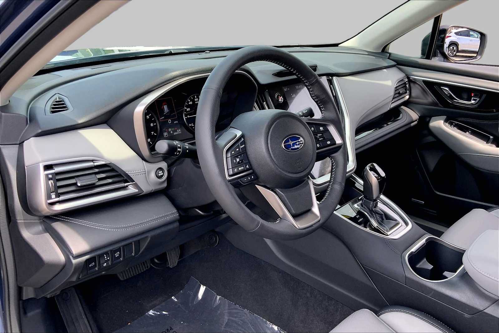 Certified 2025 Subaru Outback Limited AWD/4WD image 18
