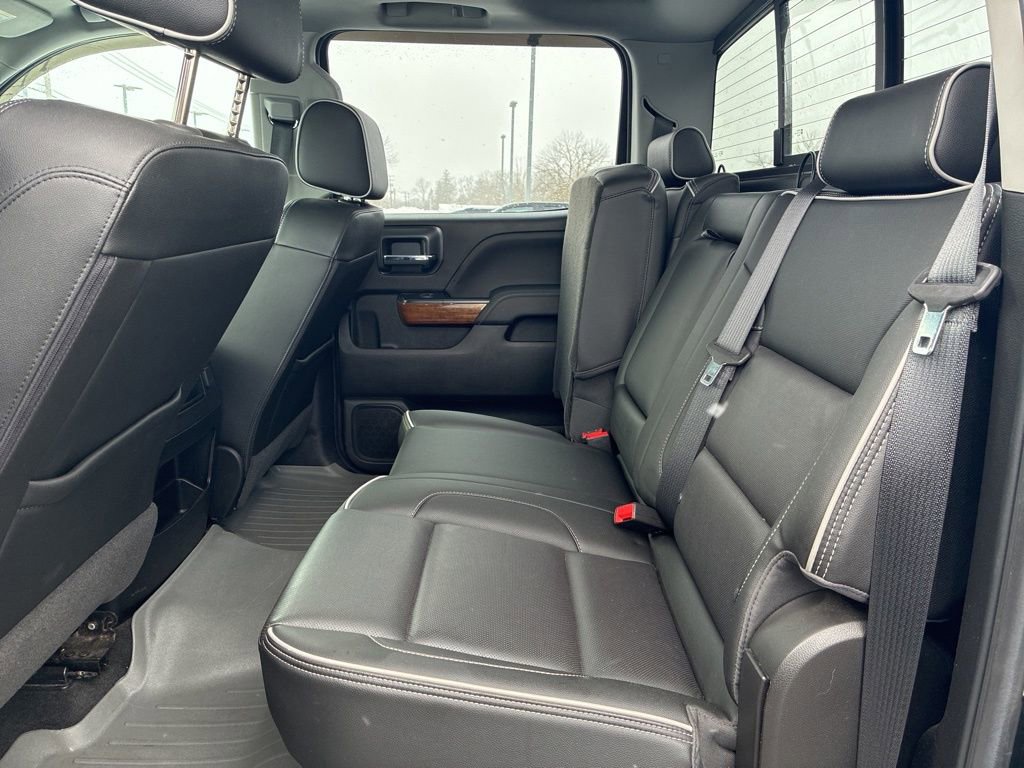 Used 2018 Chevrolet Silverado 2500 High Country image 34