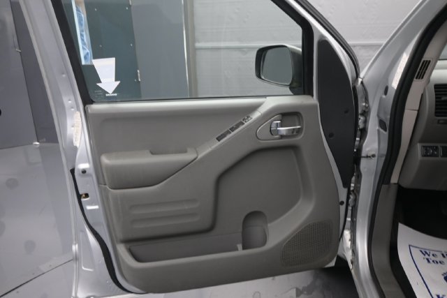 Used 2019 Nissan Frontier SV RWD image 9