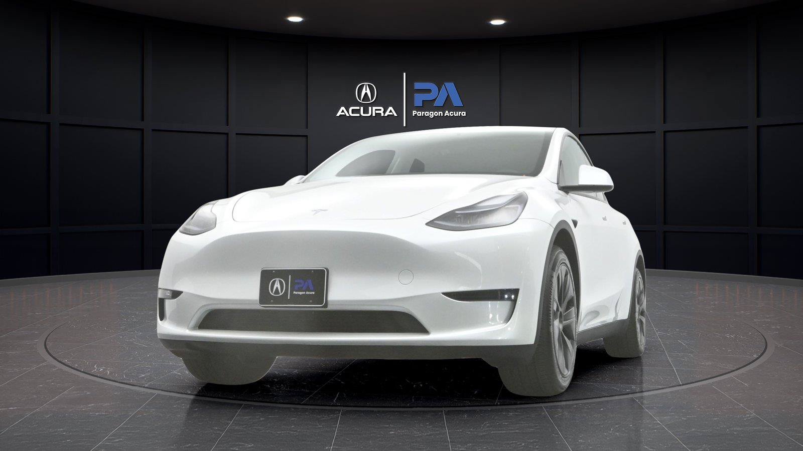 Used 2024 Tesla Model Y Long Range AWD/4WD image 25