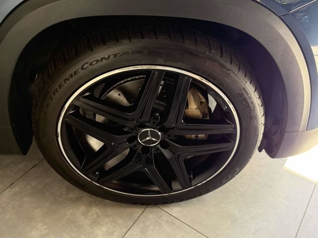 Certified 2023 Mercedes-Benz GLB 35 AMG 4MATIC image 9