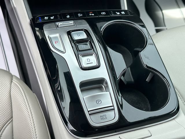 Used 2023 Hyundai Tucson Limited AWD/4WD image 24