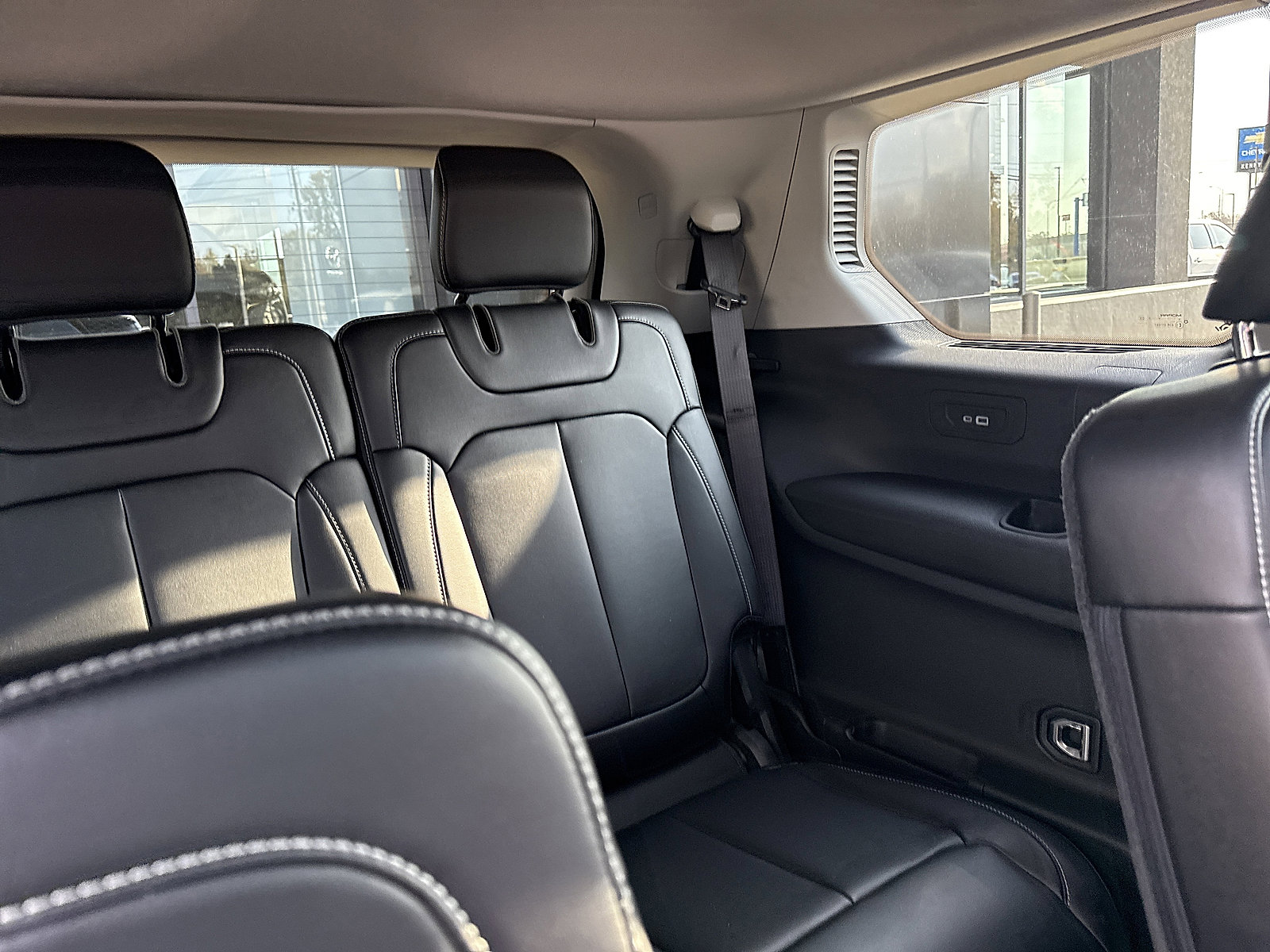 Used 2021 Jeep Grand Cherokee L Limited image 13