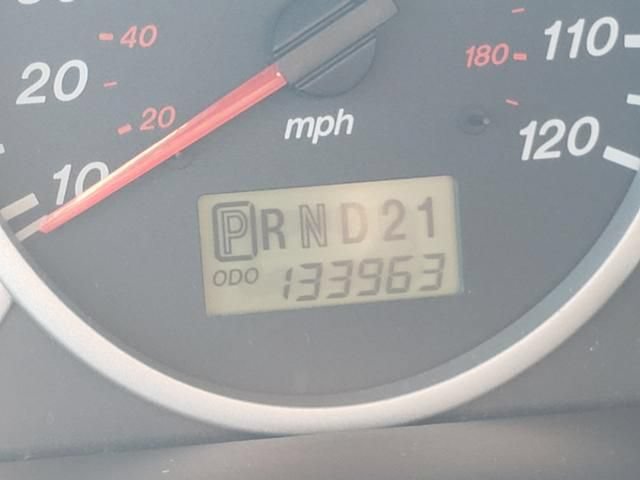 Used 2004 MAZDA Tribute LX w/ Luxury Pkg AWD/4WD image 23