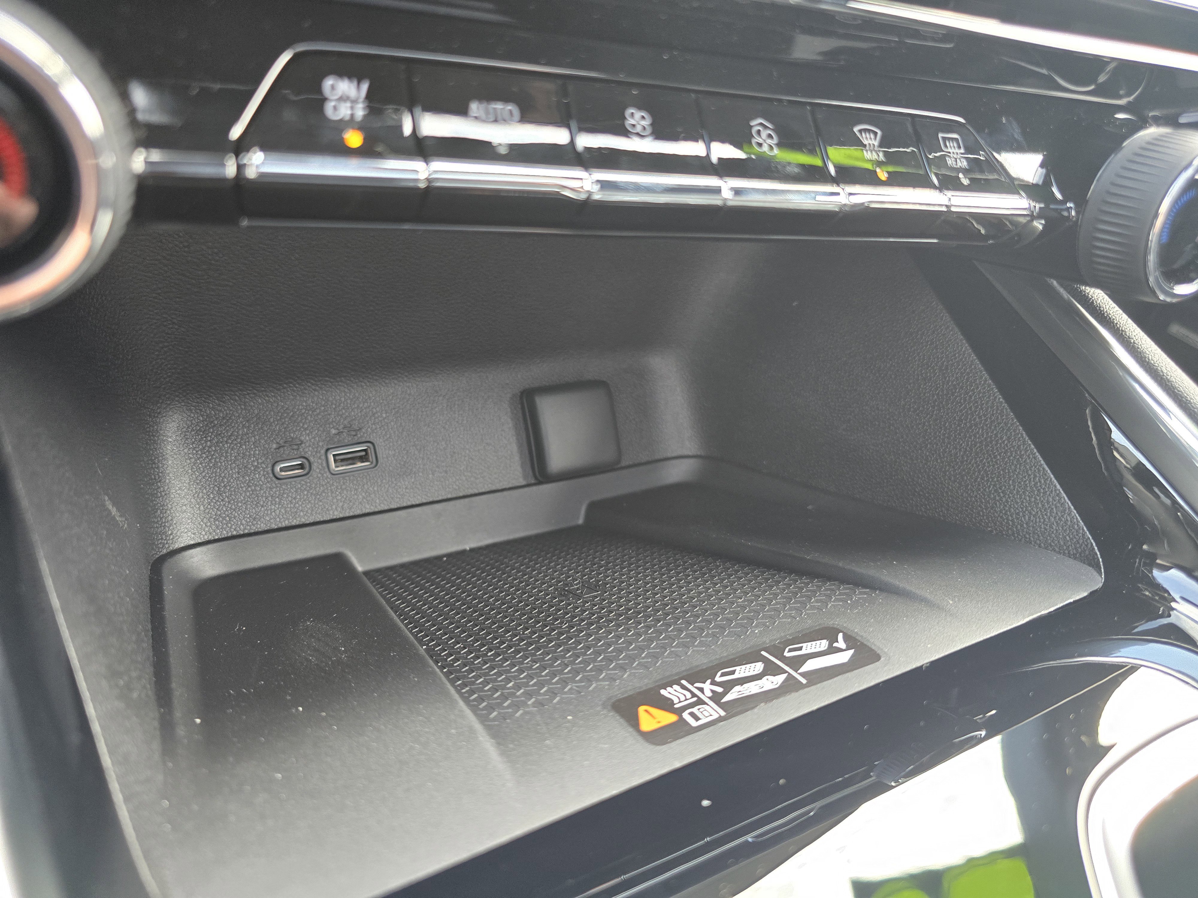 New 2026 Chevrolet Traverse RS AWD/4WD image 34