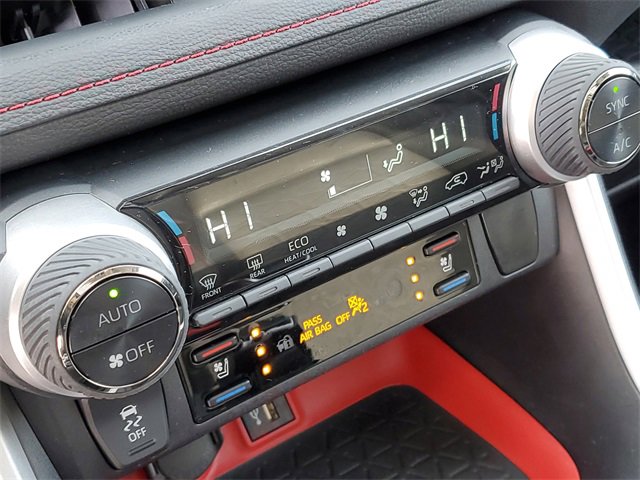 Used 2023 Toyota RAV4 TRD Off-Road image 31