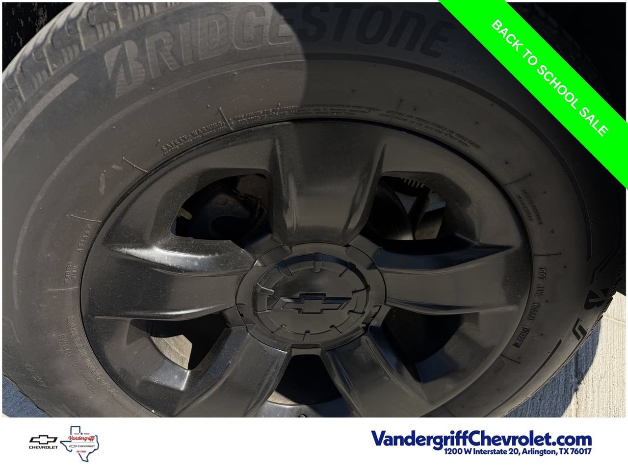 Used 2017 Chevrolet Silverado 1500 LT w/ Texas Edition RWD image 9