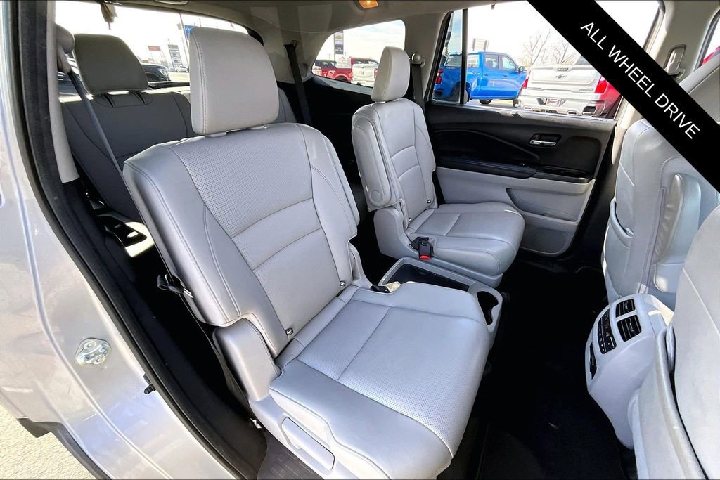 Used 2019 Honda Pilot Elite image 24