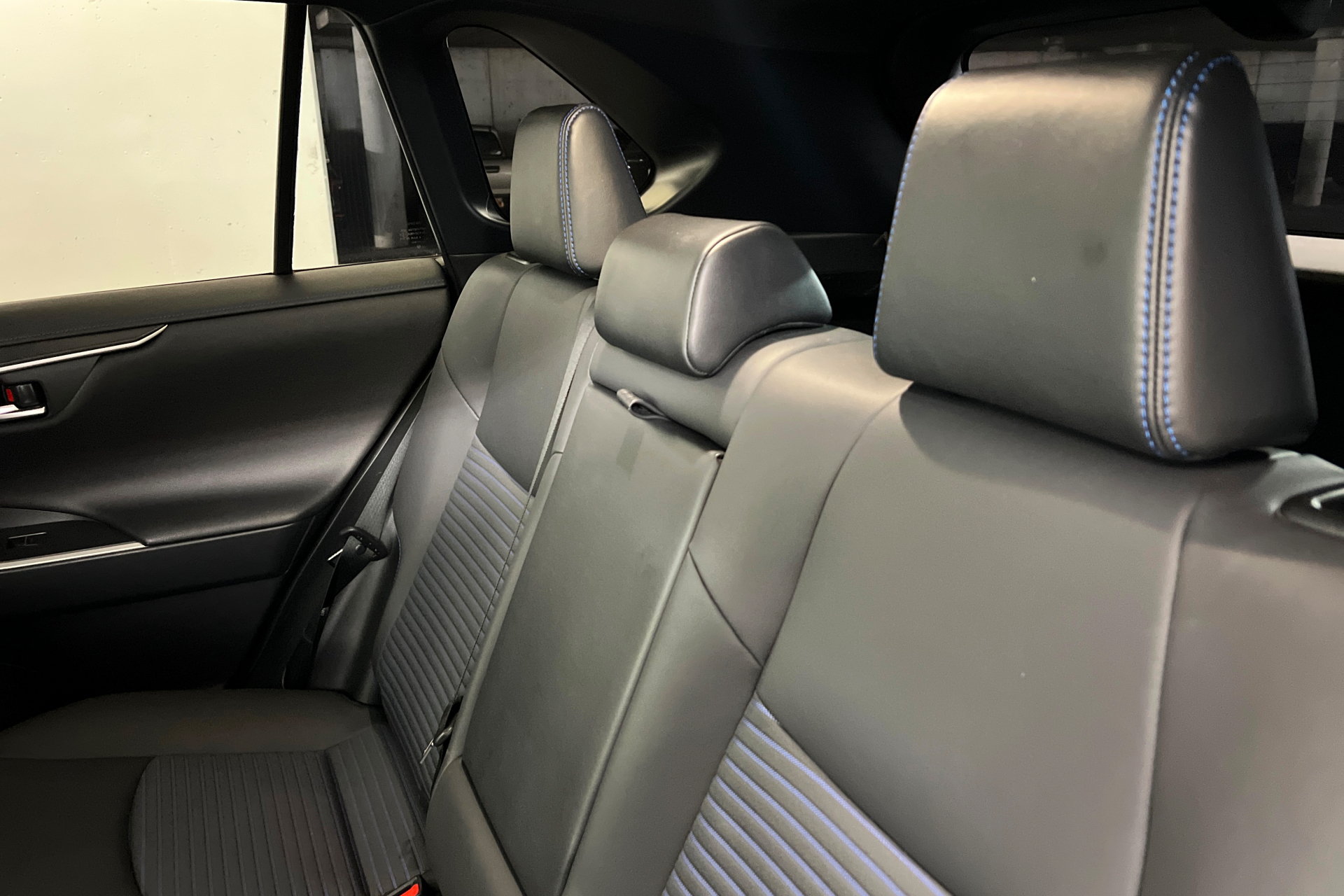 Used 2023 Toyota RAV4 XSE AWD/4WD image 21
