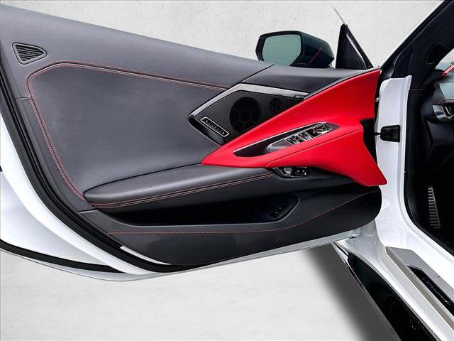 Used 2025 Chevrolet Corvette Stingray Preferred Conv w/ Stealth Interior Trim Package RWD image 17