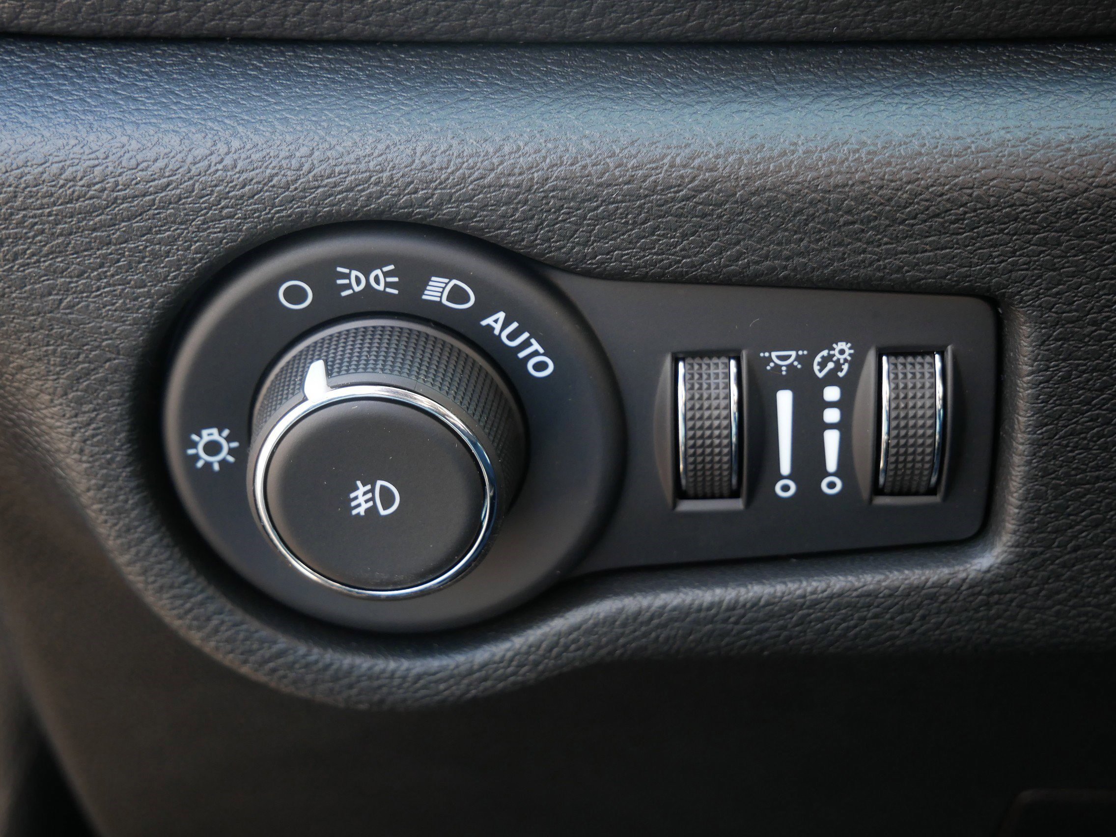 New 2026 Chrysler Pacifica Limited w/ S Appearance Package image 14