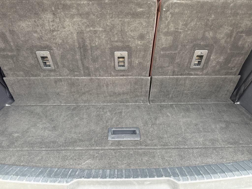 Used 2024 Ford Expedition Limited image 11