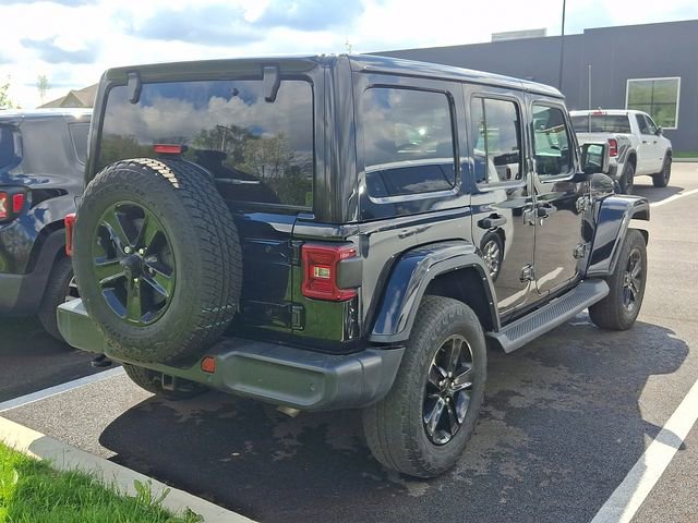 Used 2021 Jeep Wrangler Unlimited Sahara AWD/4WD image 6