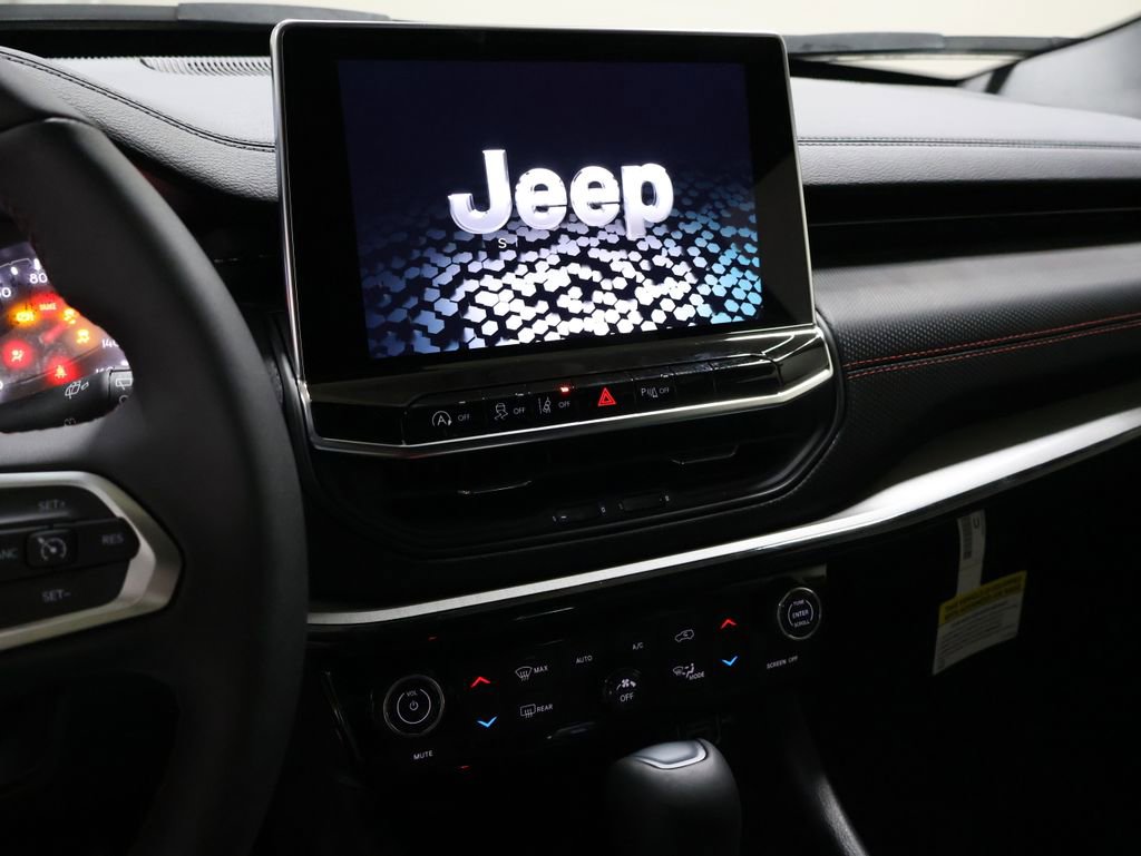 New 2026 Jeep Compass Trailhawk image 22