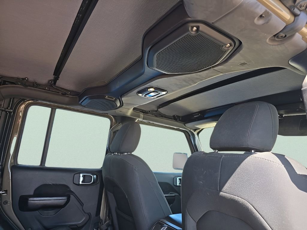 Used 2020 Jeep Gladiator Sport w/ Quick Order Package 24S image 15