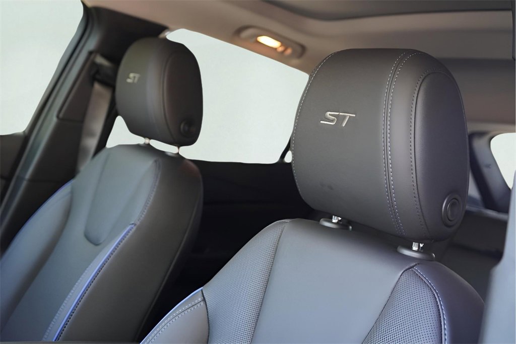 New 2026 Buick Encore GX Sport Touring image 10