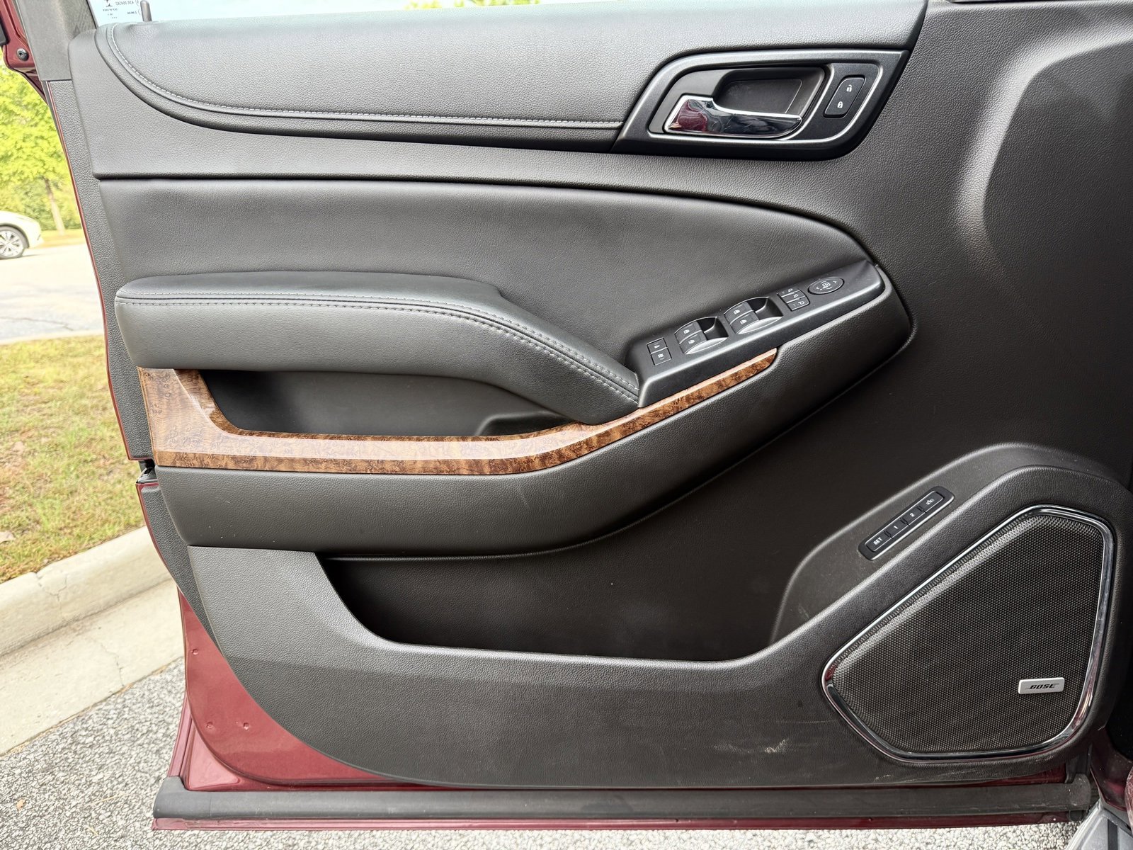 Used 2017 Chevrolet Suburban Premier image 44