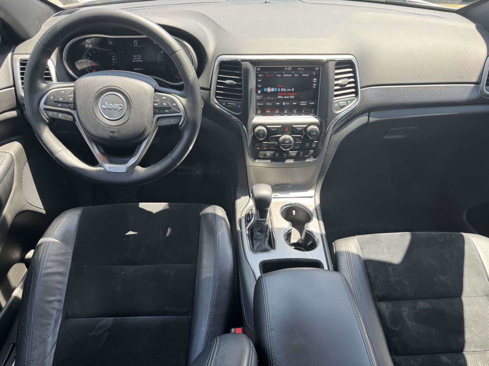 Used 2018 Jeep Grand Cherokee Altitude AWD/4WD image 2