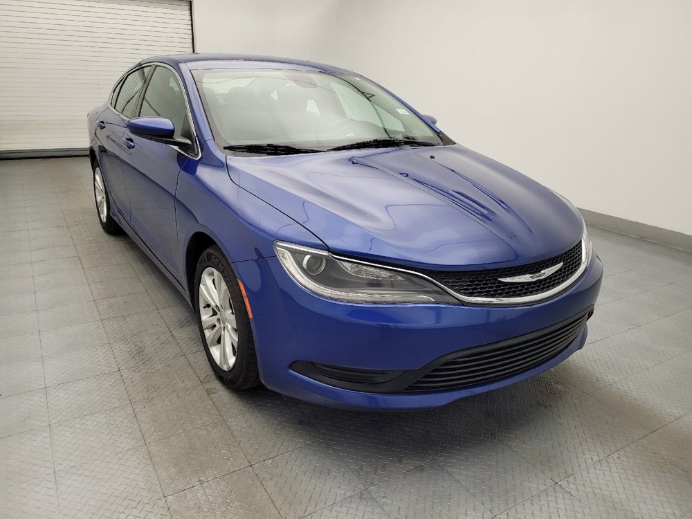 Used 2017 Chrysler 200 LX w/ Touring Convenience Group image 13