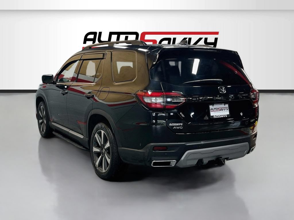 Used 2023 Honda Pilot Elite image 5