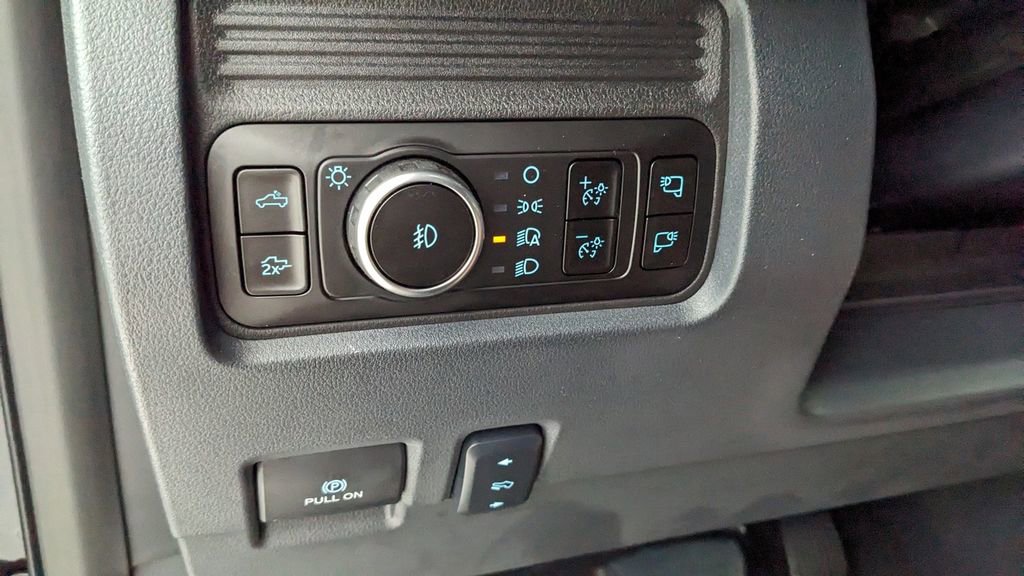 New 2026 Ford F350 Lariat w/ Lariat Premium Package image 23