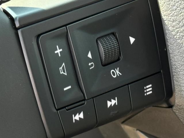 New 2026 Nissan Pathfinder SV AWD/4WD image 16