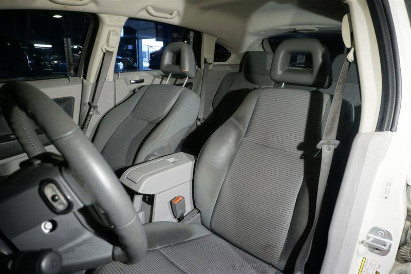 Used 2007 Dodge Caliber R/T w/ Driver Convenience Group image 9
