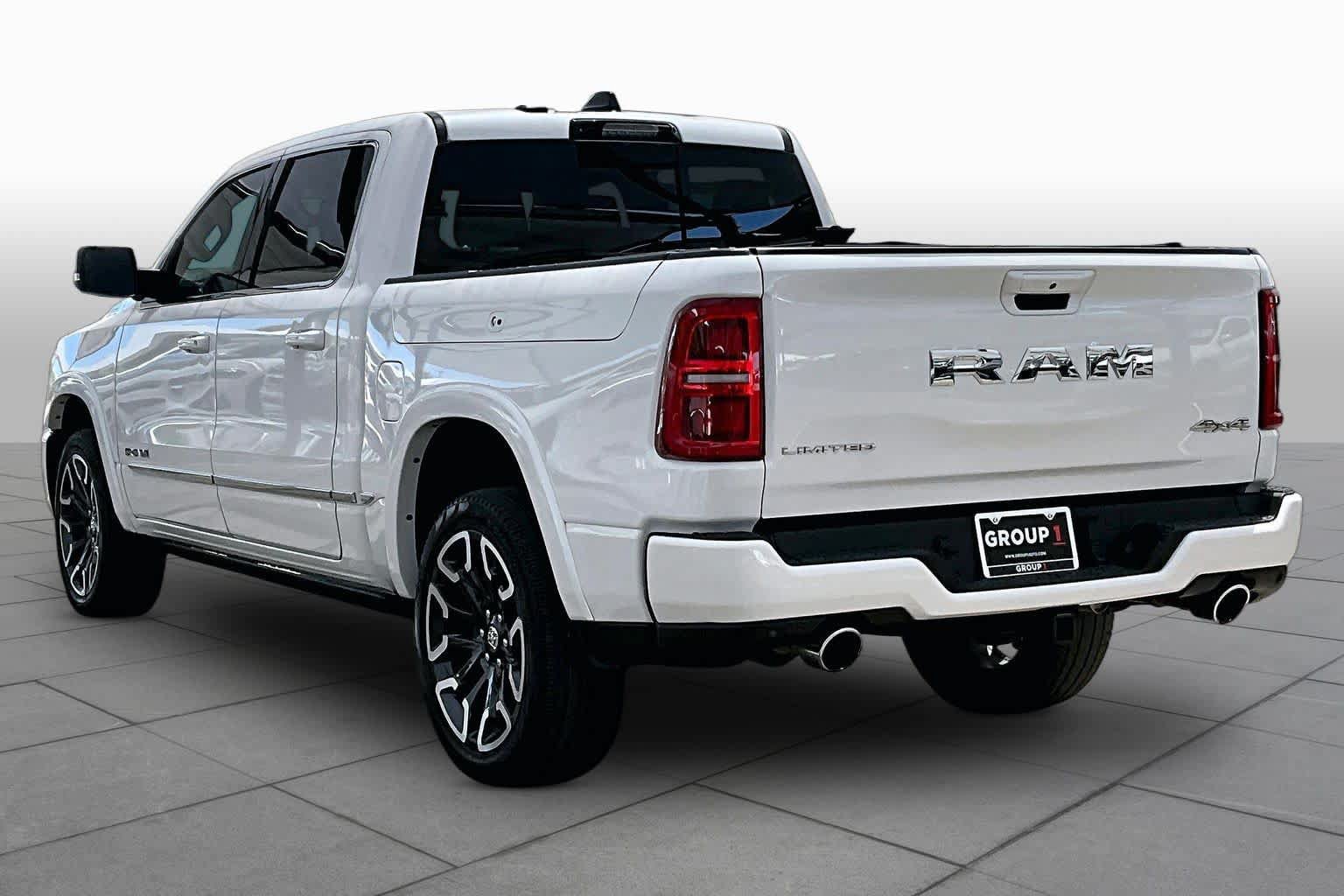 Used 2025 RAM 1500 Limited AWD/4WD image 11