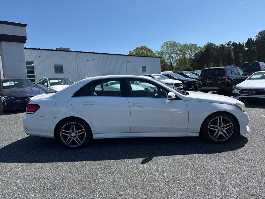 Certified 2016 Mercedes-Benz E 350 4MATIC Sedan image 4