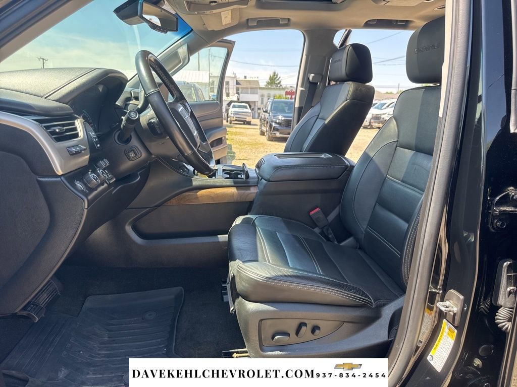 Used 2018 GMC Yukon Denali w/ Denali Ultimate Package AWD/4WD image 18