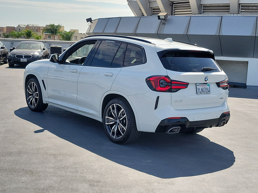 Used 2024 BMW X3 sDrive30i w/ Premium Package RWD image 2