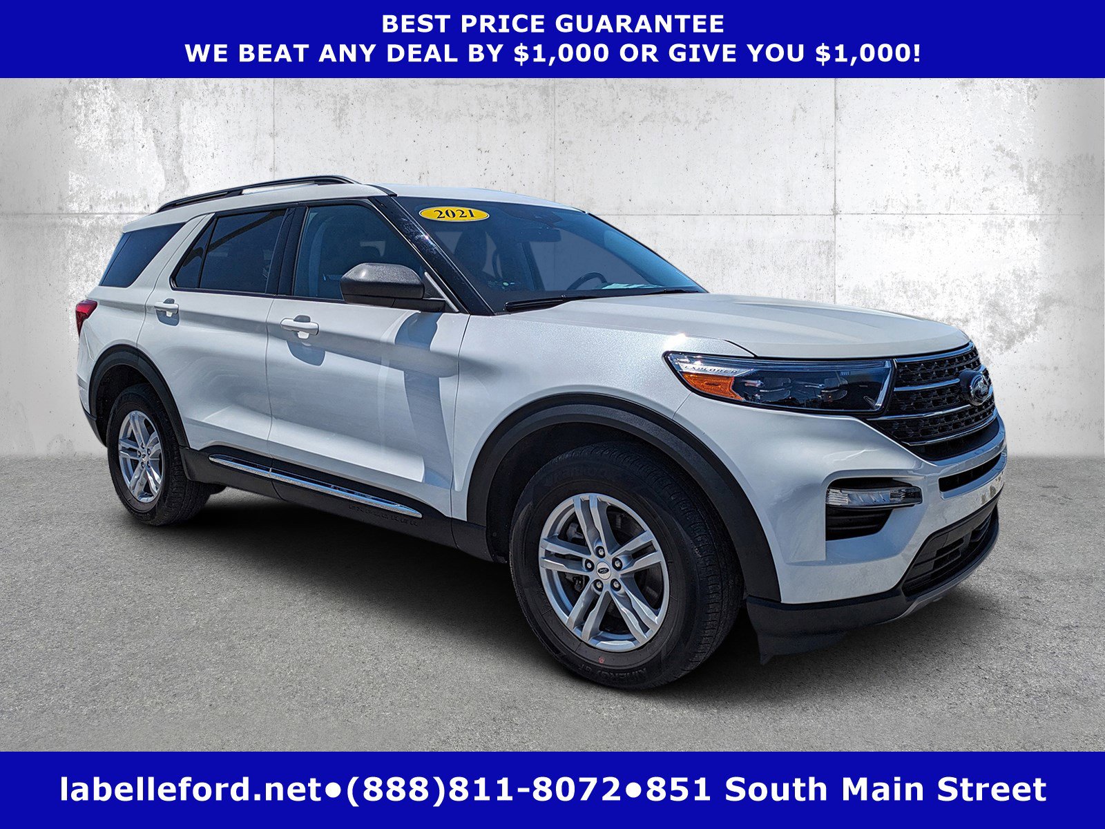 Certified 2021 Ford Explorer XLT w/ Equipment Group 202A AWD/4WD image 1