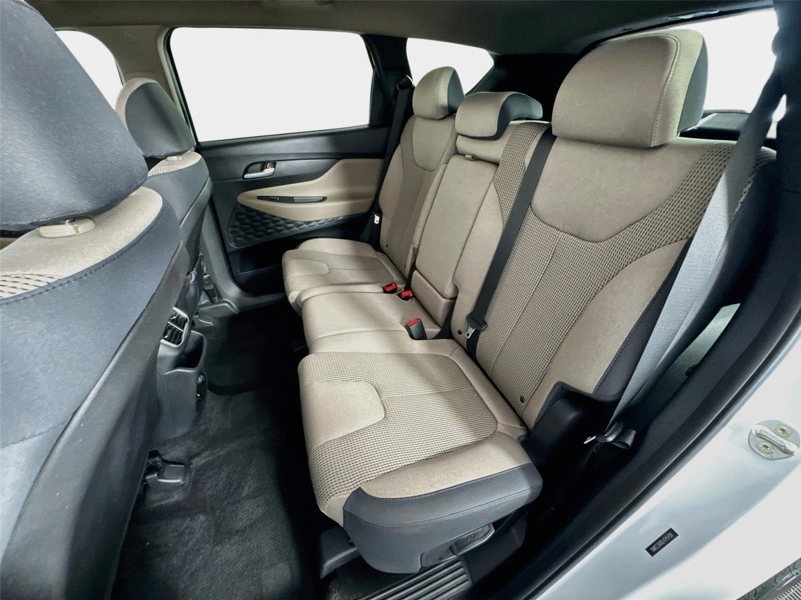 Used 2020 Hyundai Santa Fe SE FWD image 20