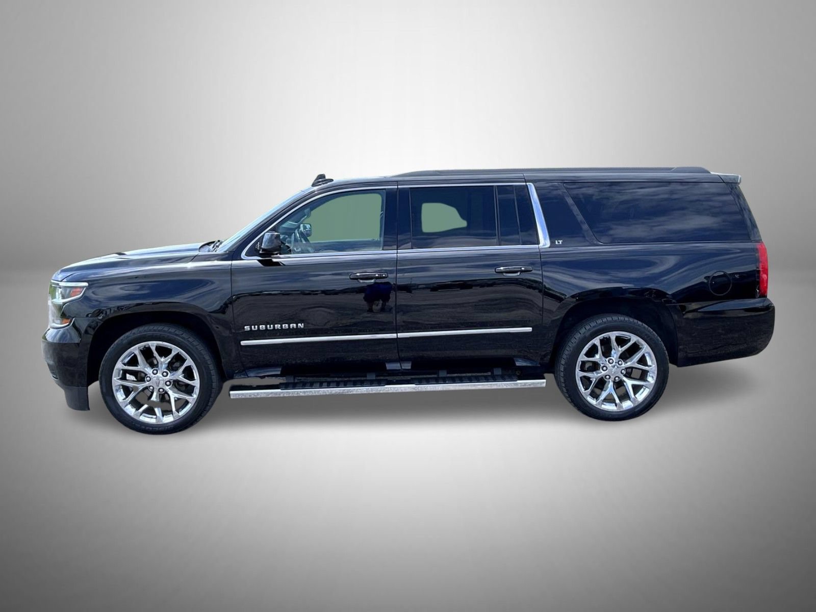 Used 2016 Chevrolet Suburban LT AWD/4WD image 8